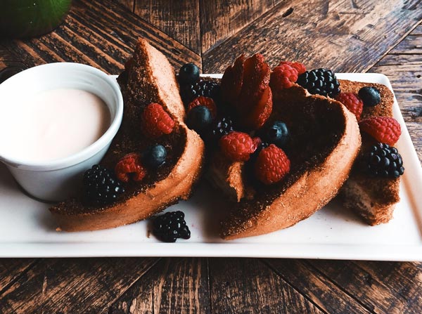 French toast with berries and cream