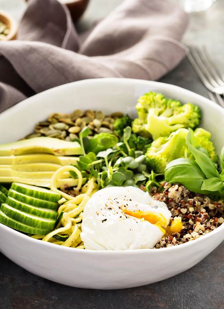 16 Best Breakfast Bowl Ideas to Start Your Day Right