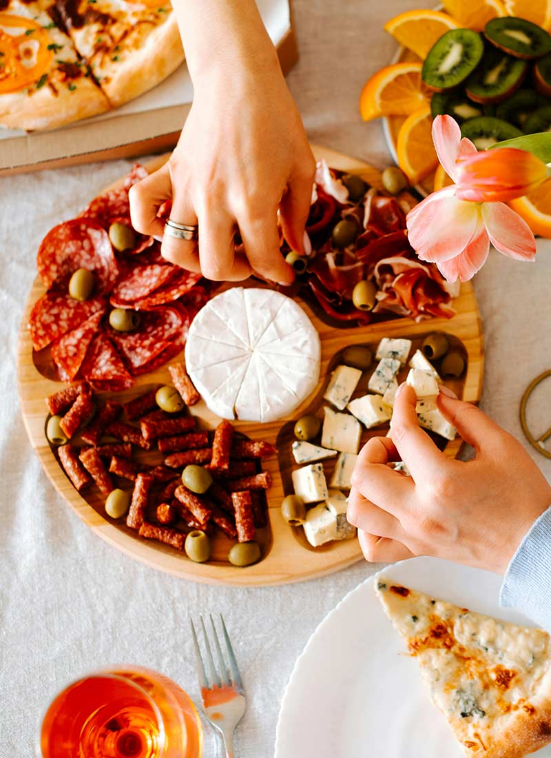 NYE-appetizers-on-a-budget