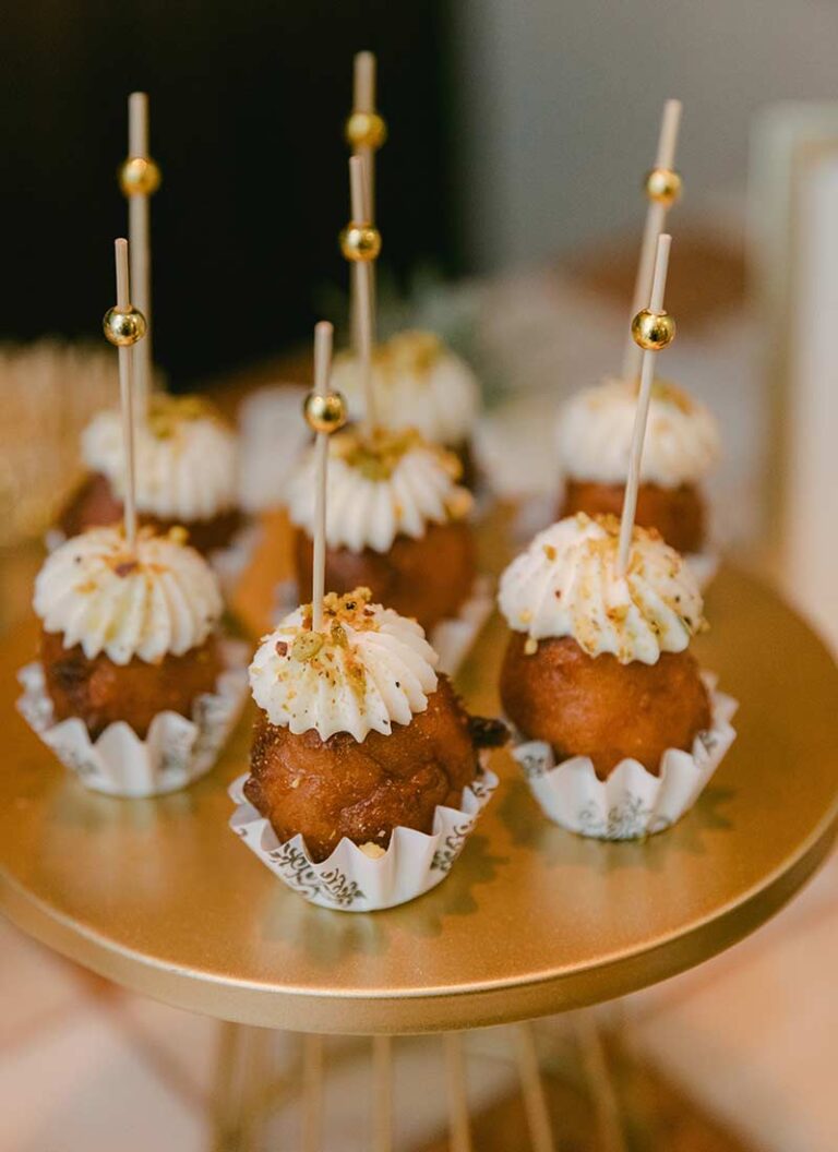 finger food mini desserts