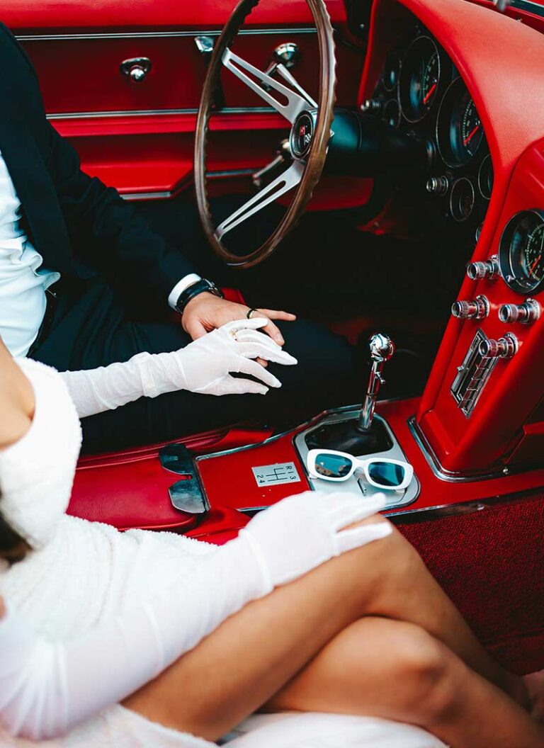 how-to-plan-a-vintage-wedding