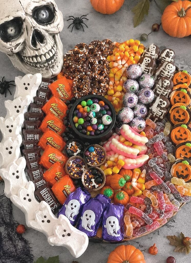 halloween dessert board