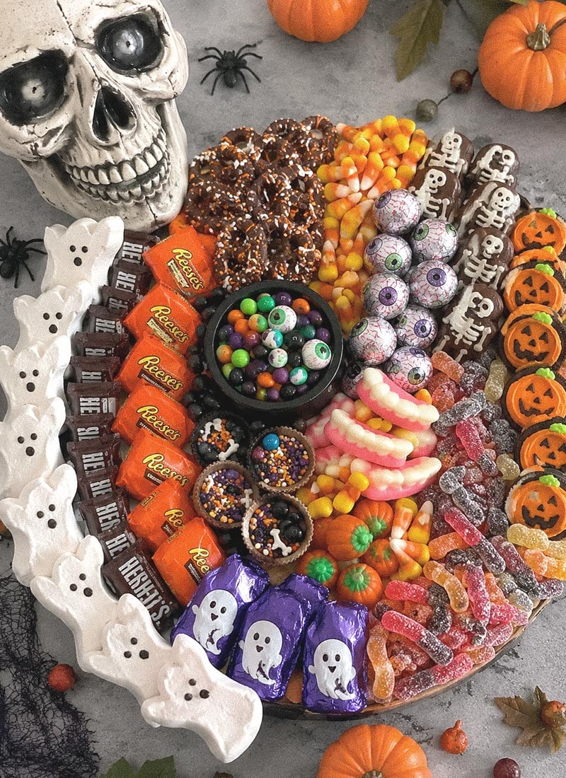 halloween dessert board