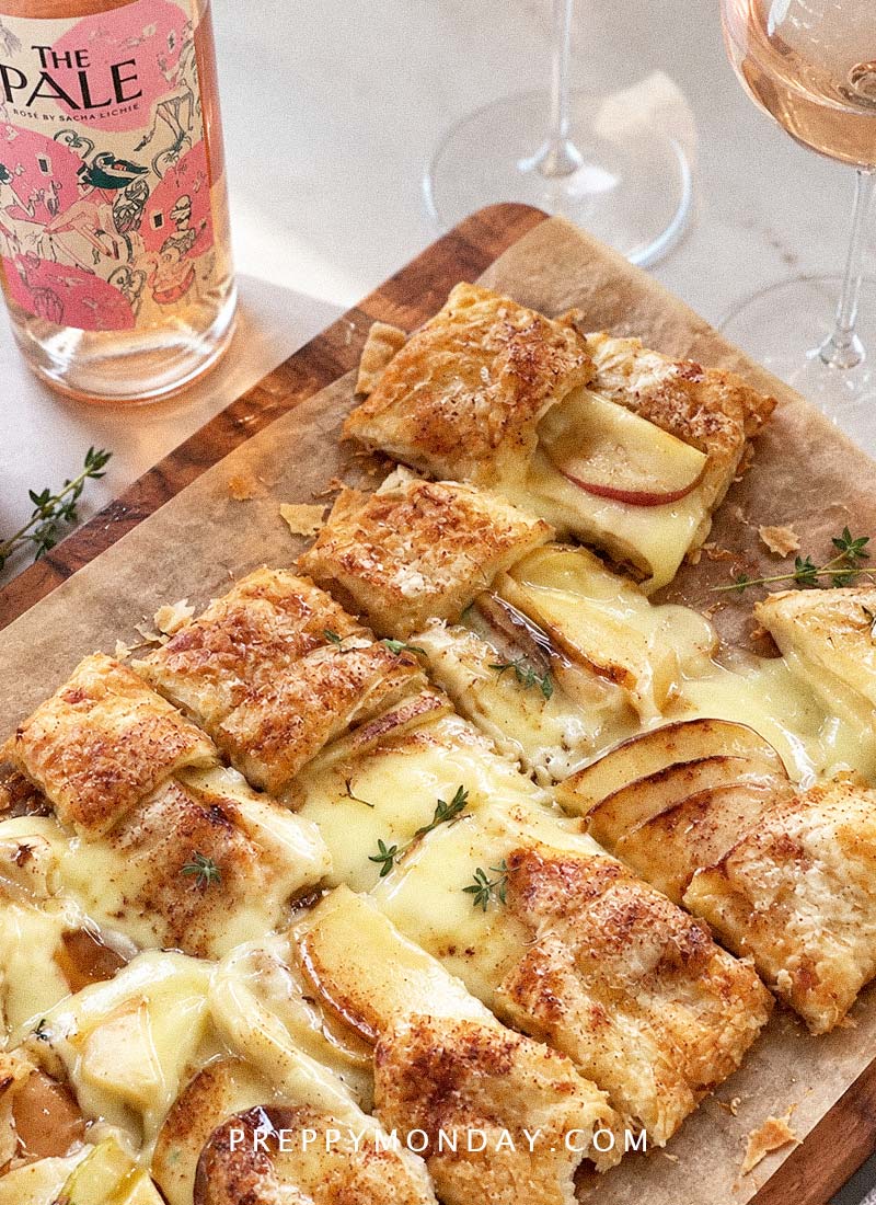 Brie apple puff pastry