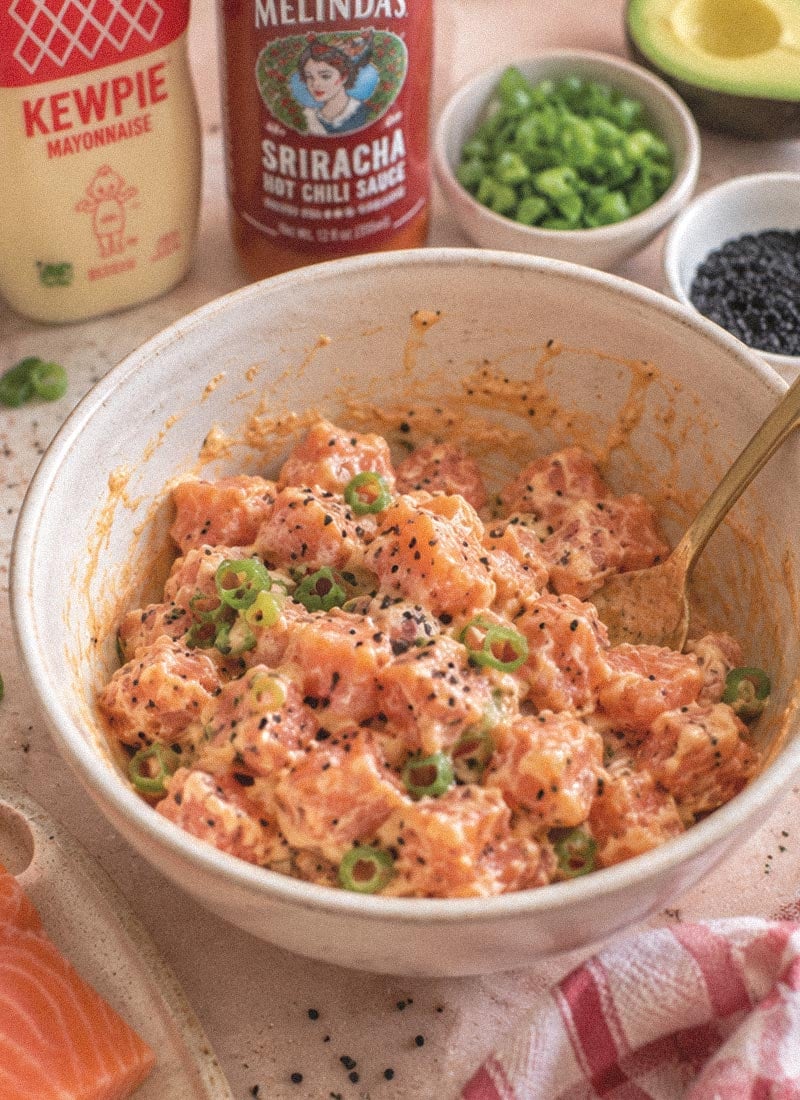 Salmon tartare salad